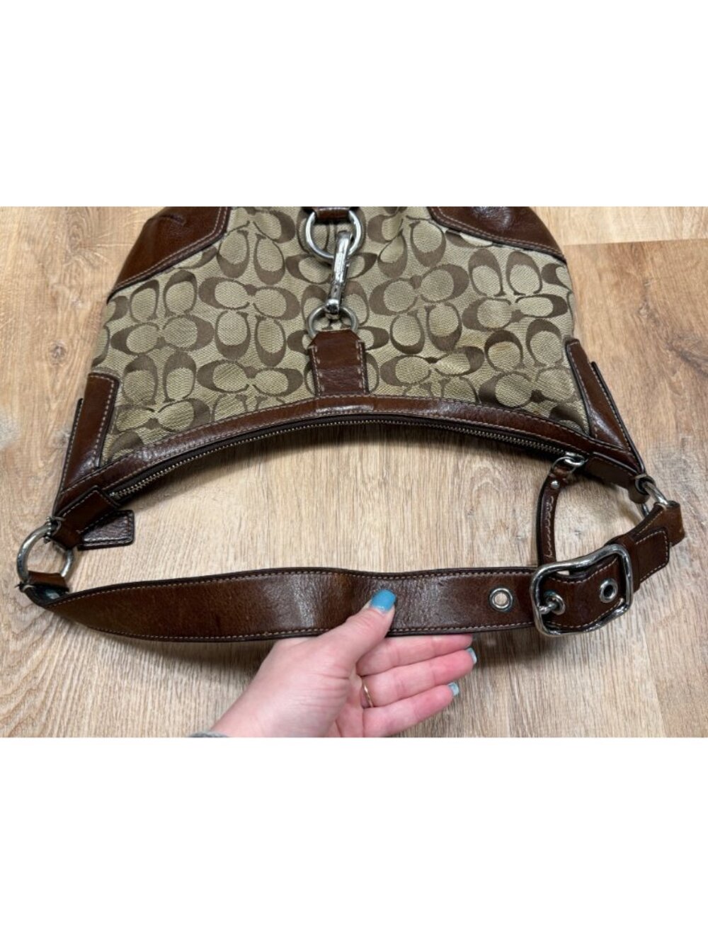 Coach 11576 Hampton Jacquard Signature Hobo Bag - Picture 4 of 7